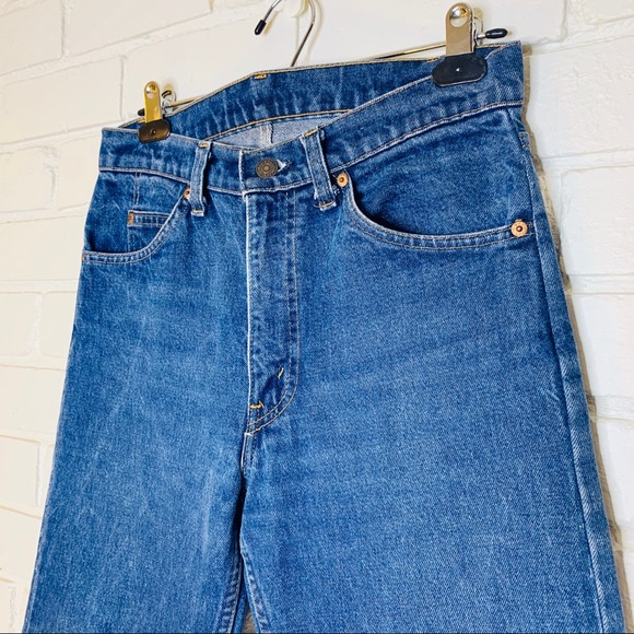 Levi’s Vintage High Rise Orange Tab Mom Jeans - Picture 2 of 10